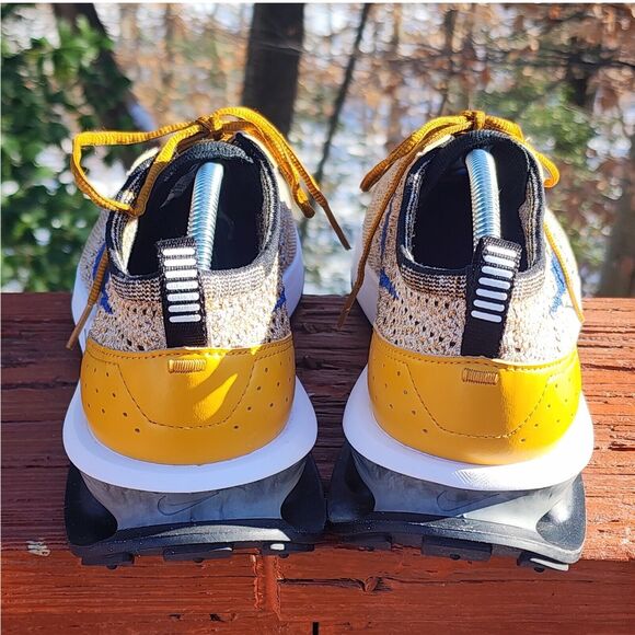 Nike Air Max Flyknit Racer Men's‎ FD2764-700 Elemetal Gold Sneakers Shoe Size 10 - Picture 8 of 17